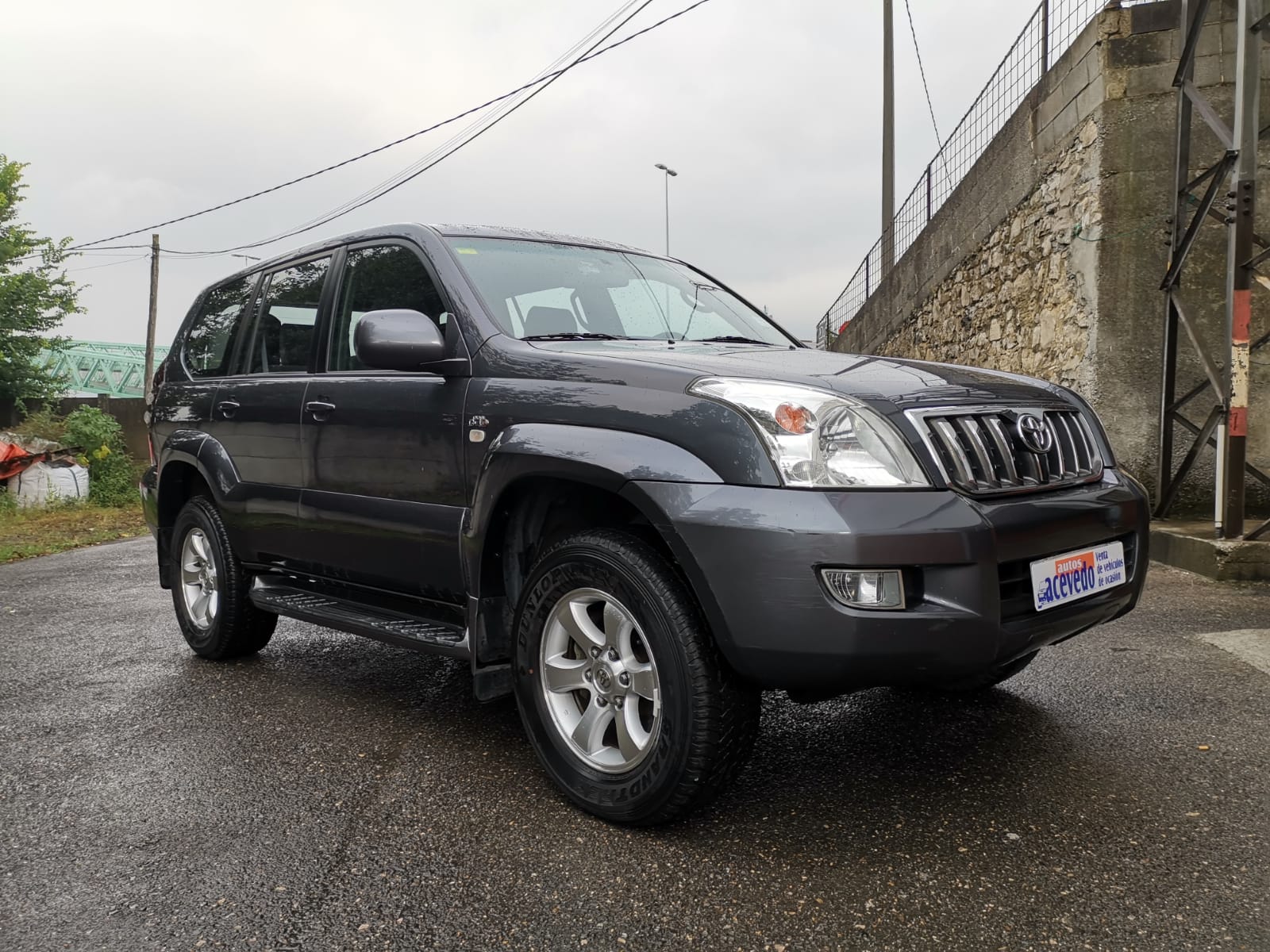 TOYOTA LAND CRUISER VX KDJ 120 Autos Acevedo